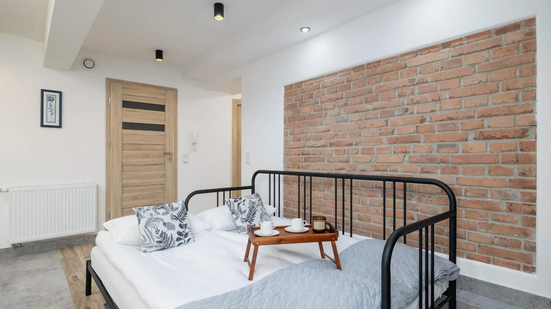 Classic & Elegant Apartments Moniuszki In Krakow By Noclegi Renters