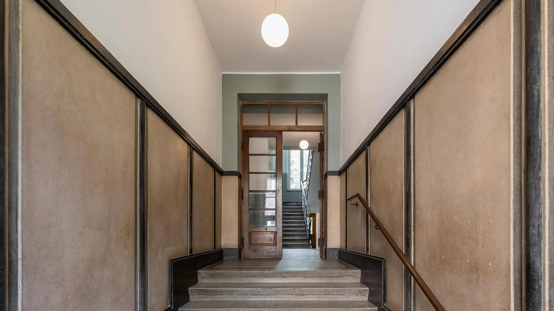 Classic & Elegant Apartments Moniuszki In Krakow By Noclegi Renters