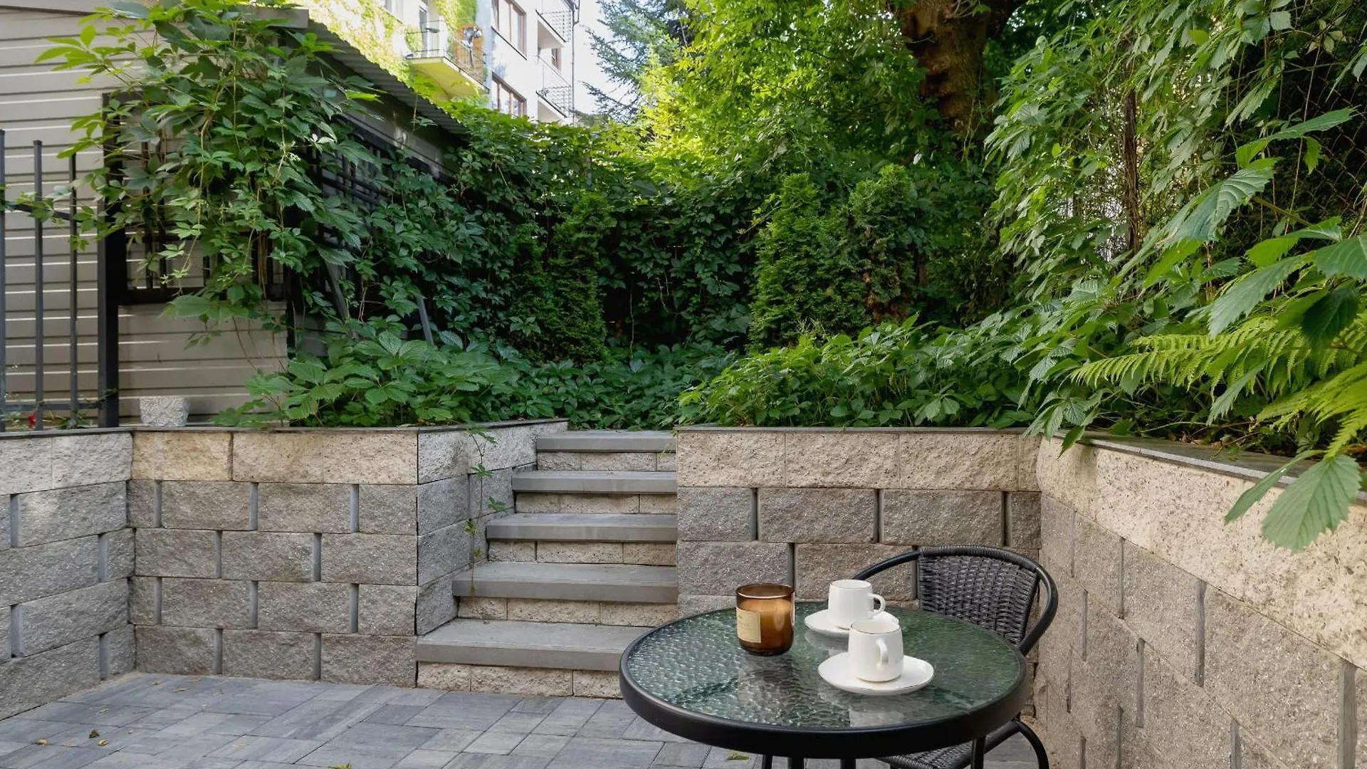 Classic & Elegant Apartments Moniuszki In Krakow By Noclegi Renters